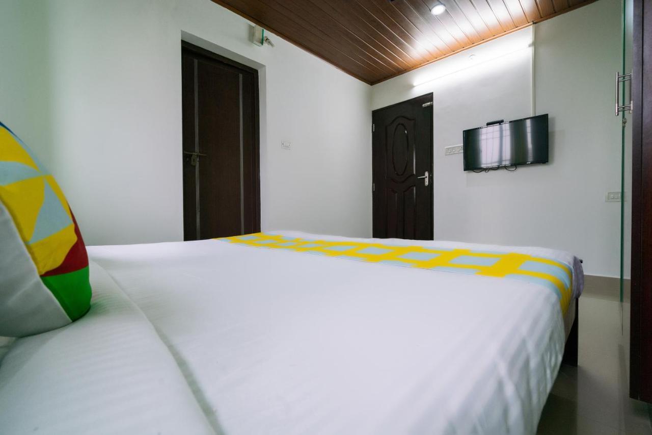 Oyo Home 49697 Aj Apartments Kochi 외부 사진