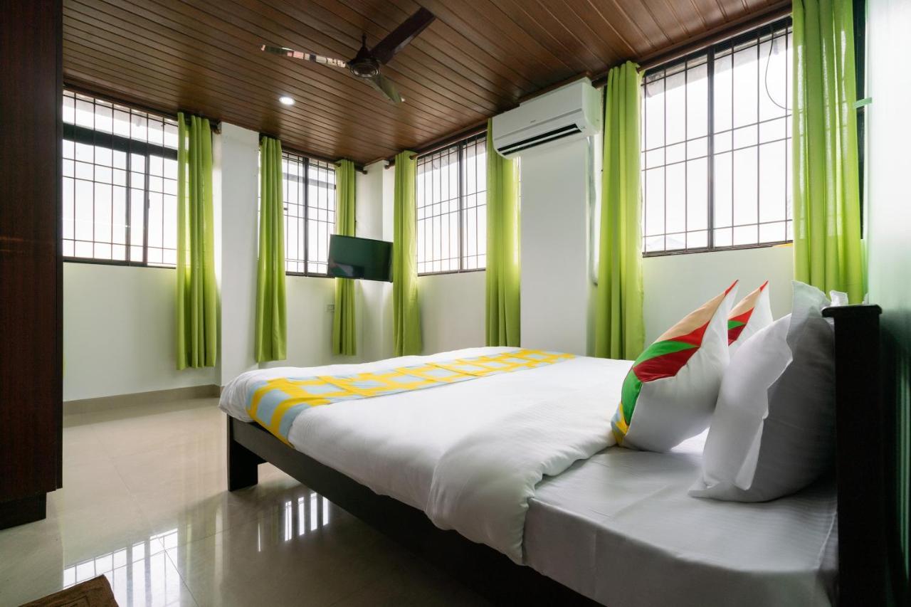 Oyo Home 49697 Aj Apartments Kochi 외부 사진